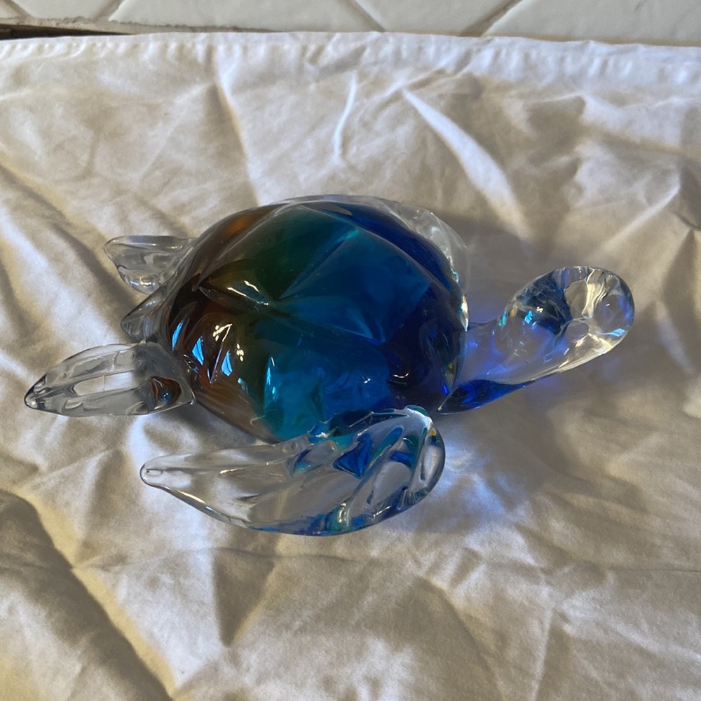 Sea turtle paperweight Dynasty Gallery Art Glass Turtle